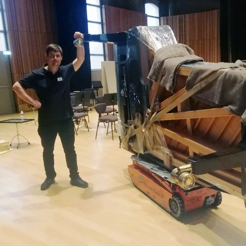 Giovanni Colla Accordatore pianoforti a Parma